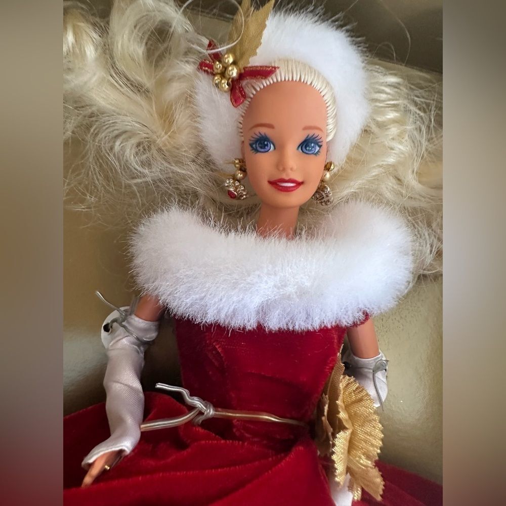NEW Peppermint Princess Barbie Limited Edition - Picture 2 of 4